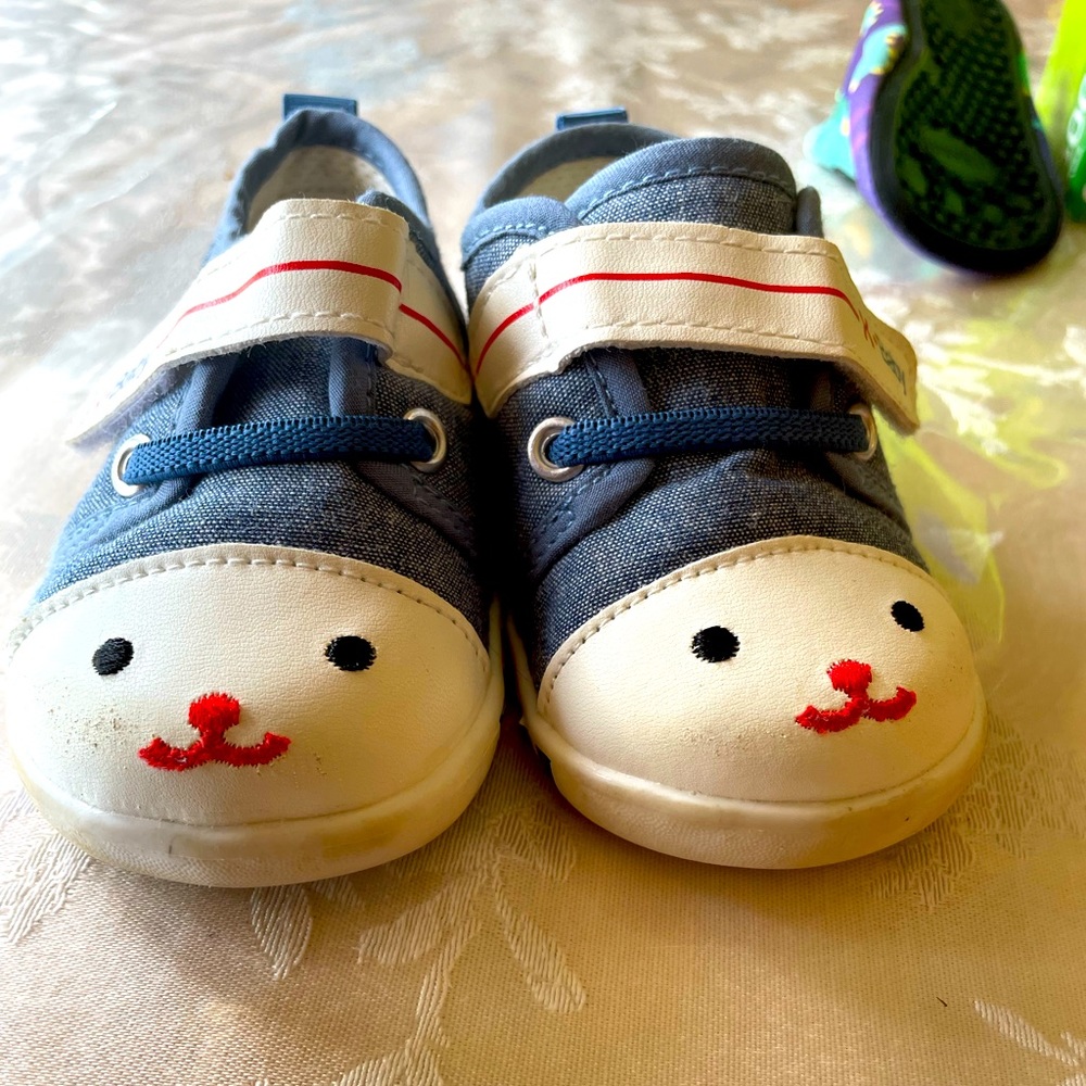 Infant shoes